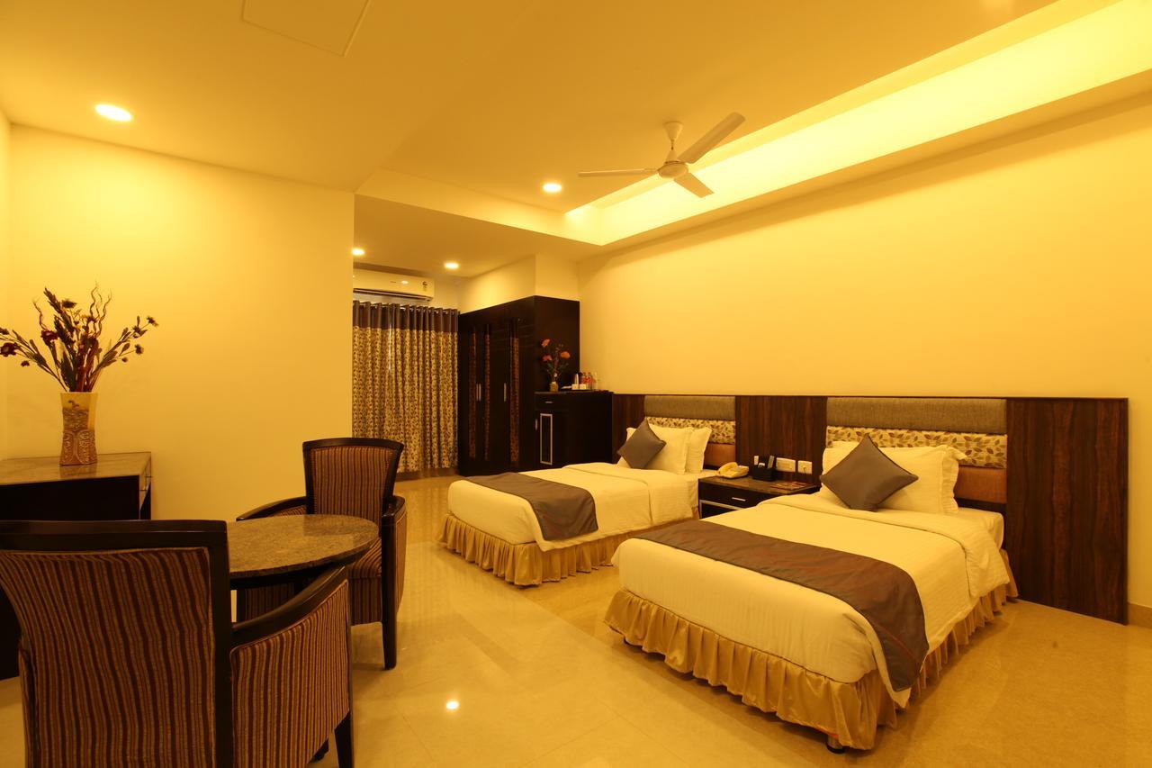 Hotel Southern Residency Kelambākkam Extérieur photo